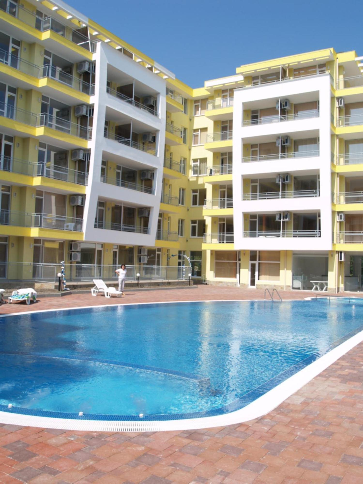 Apartment I4 In Sunset Beach 2 Resort Pantai Sunny Bagian luar foto