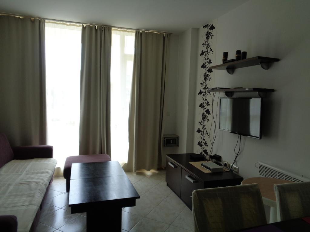 Apartment I4 In Sunset Beach 2 Resort Pantai Sunny Bagian luar foto